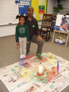 4-H Agent Marcus Boston completing 4-H Embryology at daughter's kindergarten class
