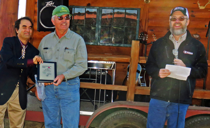 Steve Basford 2015 Perennial peanut hay 2nd place