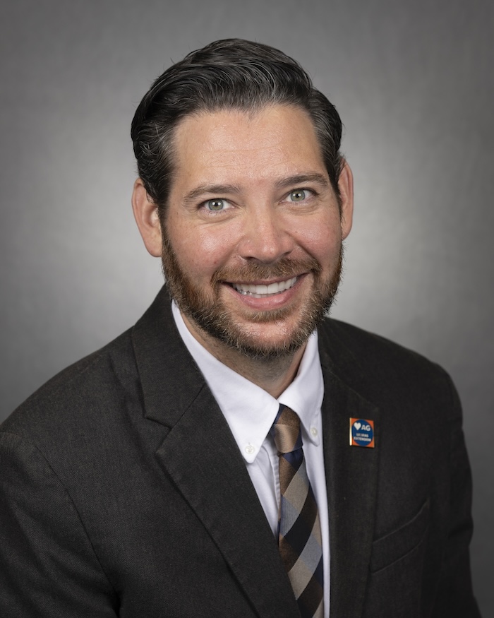 Dr. Christian Christensen